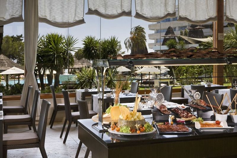 Hotel Don Pepe Gran Meliá - Image 9