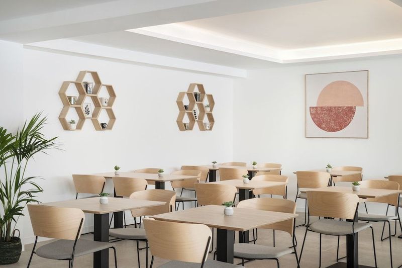 Aparthotel Marina Drach - Image 7