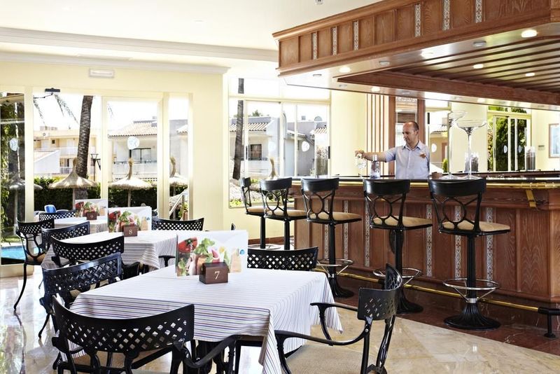 Grupotel Maritimo Hotel - Image 9