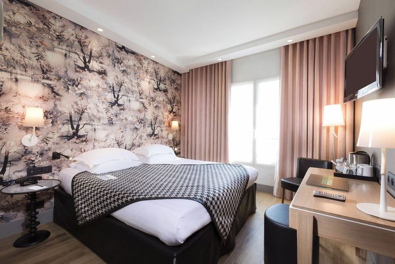 Hotel Acanthe - Image 2