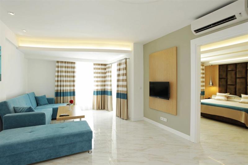 Kleopatra Suit Hotel - Image 5