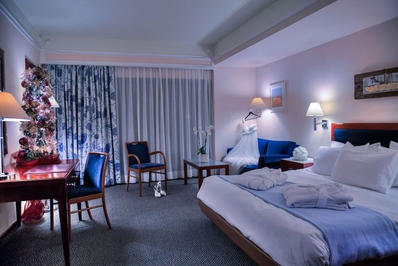 Mediterranean Hotel - Image 6