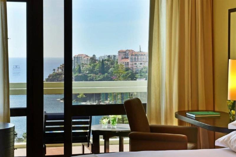 Pestana Casino Park Ocean & Spa Hotel - Image 2