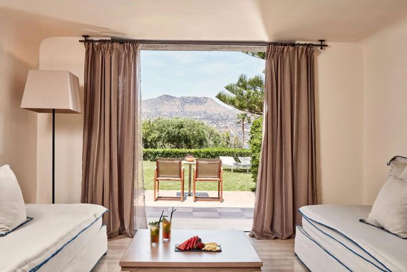Minos Palace Hotel & Suites - Image 8
