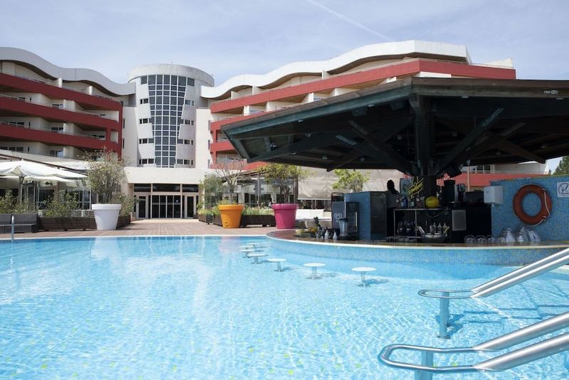 MS Aparthotel - Image 6