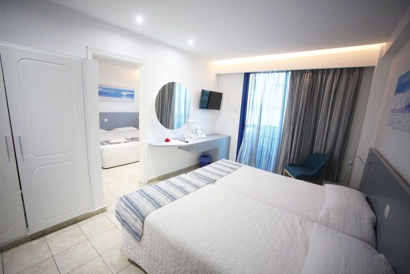 Anonymous Beach Hotel - Image 7