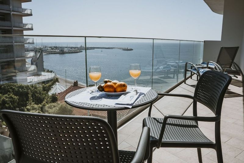 Sentido Benalmadena Beach - Image 8