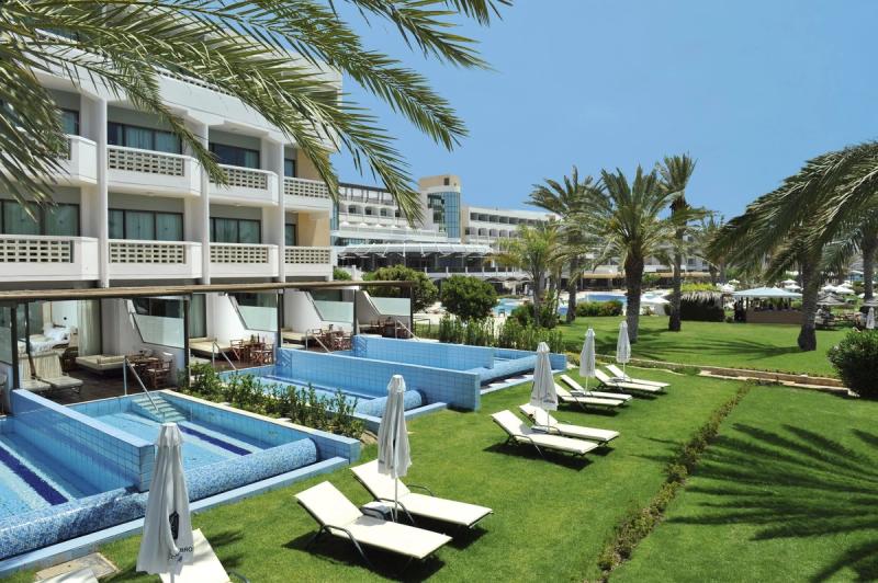 Constantinou Bros Athena Beach Hotel - Image 9