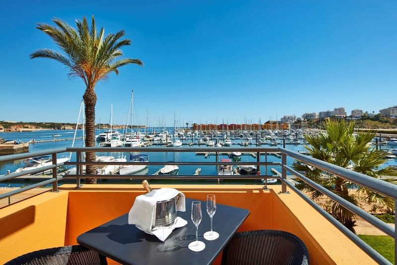 NH Marina Portimao Resort - Image 1