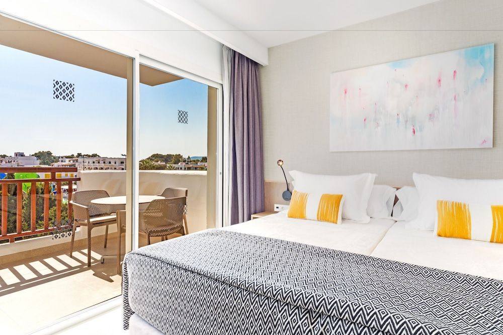Inturotel Esmeralda Park - Image 3
