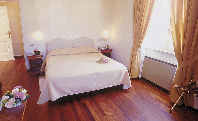 Villa Irlanda Grand Hotel - Image 7