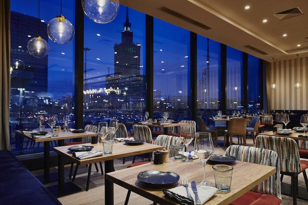 Warsaw Presidential Hotel - Image 8