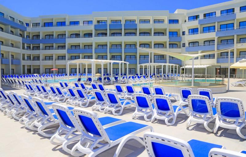 Riviera Spa Resort - Image 4