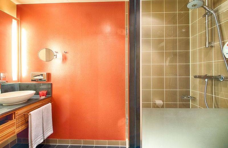 Leonardo Hotel Berlin Mitte - Image 9