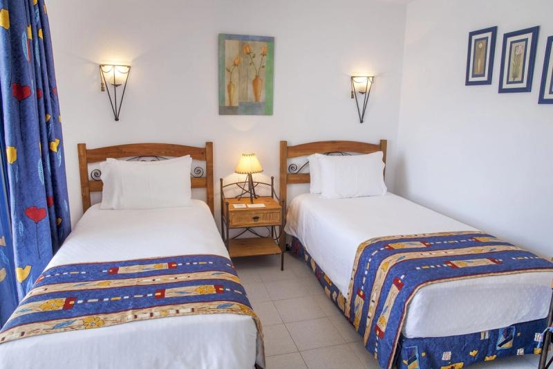 Club Cala Blanca - Image 10