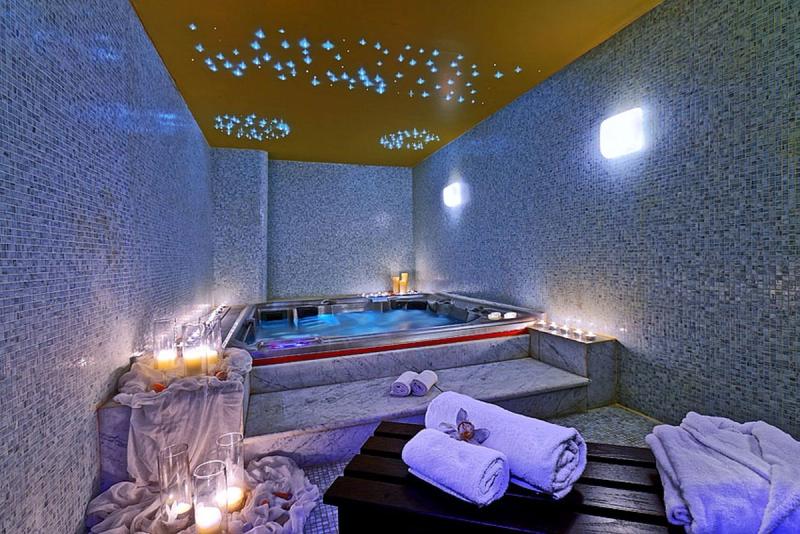 Sitia Beach City Resort & Spa - Image 10