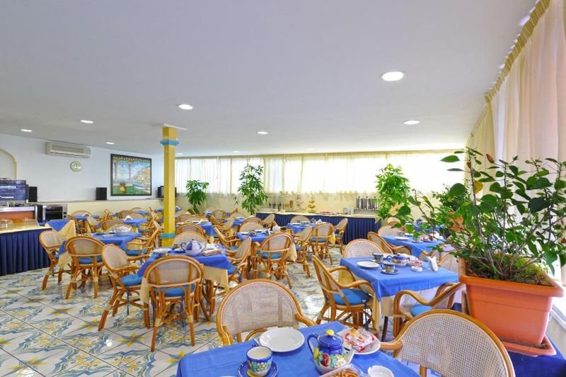 Hotel Settebello - Image 6