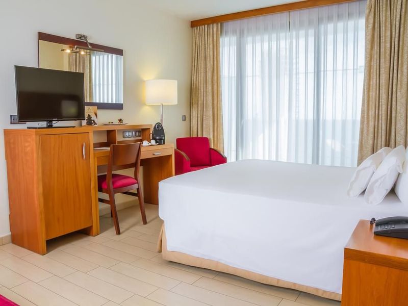 AR Diamante Beach Spa and Convention Centre - Image 5