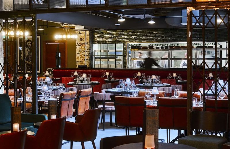 New Road Hotel - Image 7