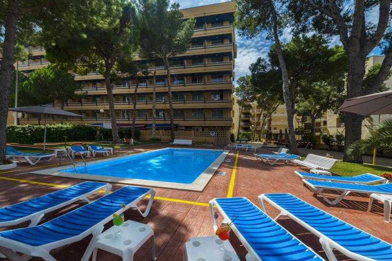 4R Playa Park - Image 8
