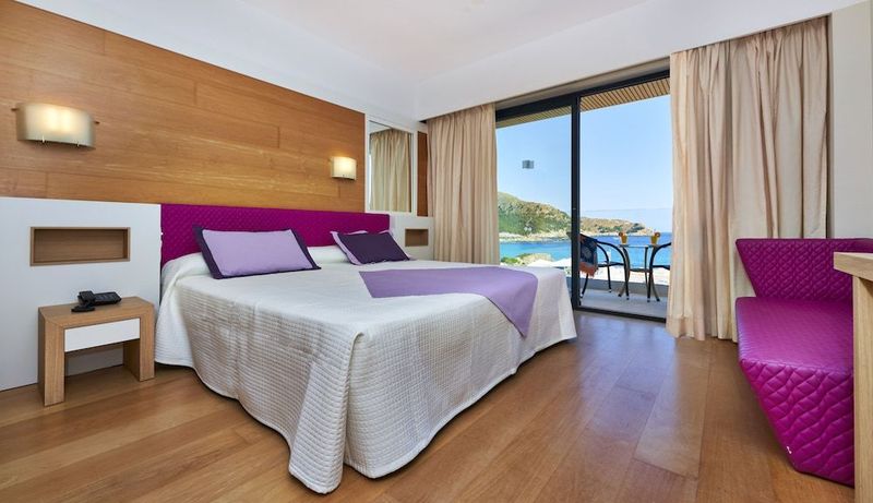 Hotel & Spa S'Entrador Playa - Image 2