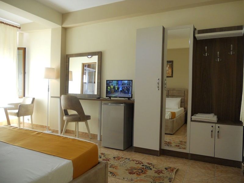 Onorato Hotel - Image 9