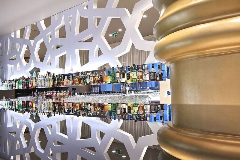 Falkensteiner Hotel Belgrade - Image 8