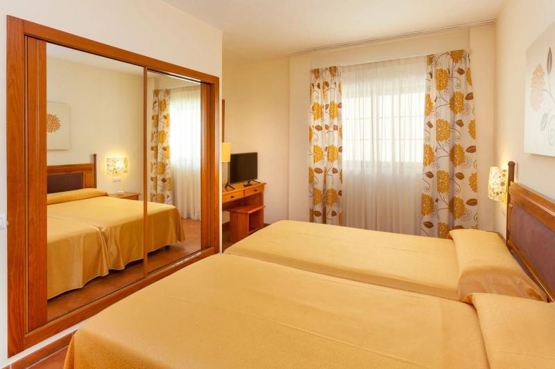 GF Isabel Aparthotel - Image 6