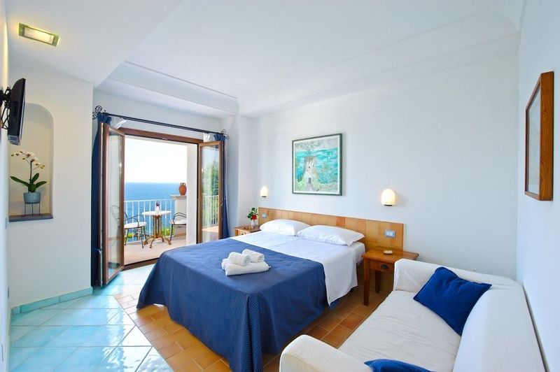 Maresca Hotel Praiano - Image 5