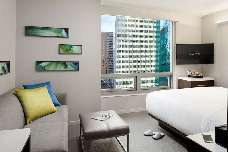 LUMA Hotel Times Square NYC - Image 8
