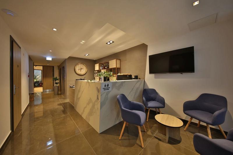 Ivy Hotel - Image 9