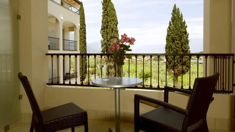 Villa Luisa Resort Wellness Spa gardasøen PRESTIGE værelse balkon