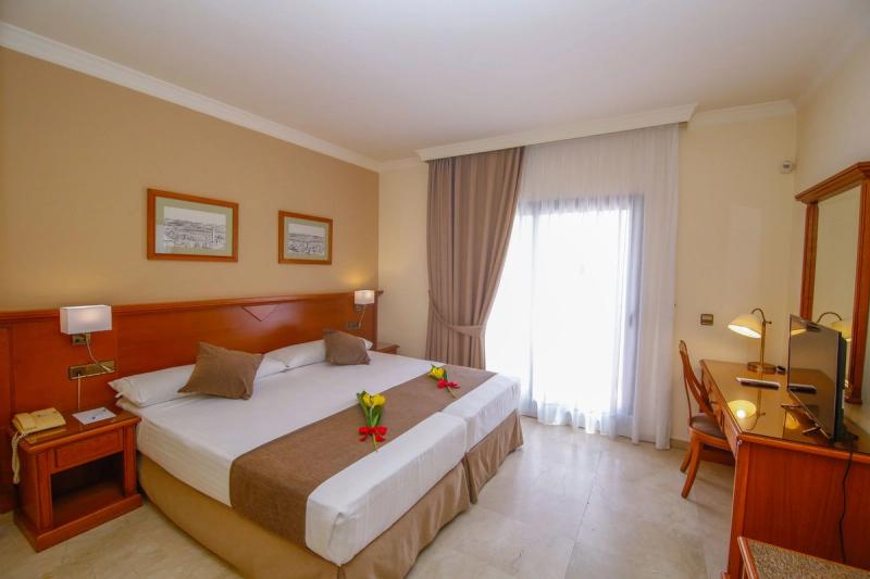 Hotel Mainake Costa del Sol - Image 3