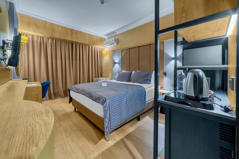 Numa Port Hotel - Image 6