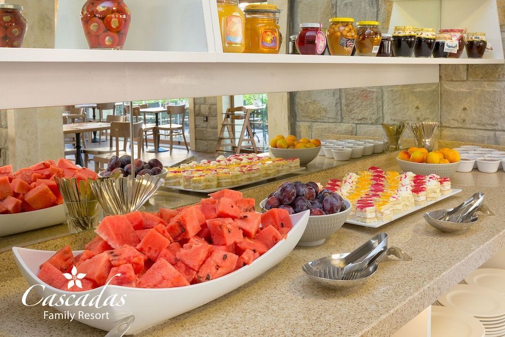 Cascadas Family Resort - Image 7