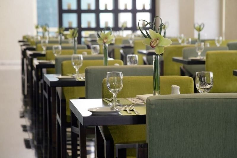 The Tower Plaza Hotel Dubai - Image 3