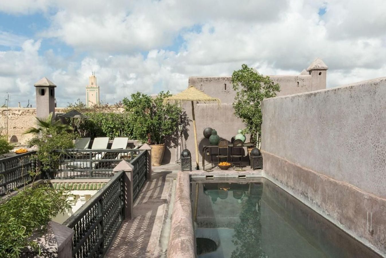 Riad i Marrakech med svømmebasseng, bar og restaurant