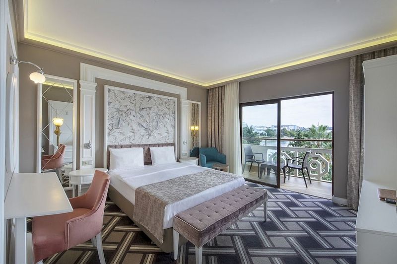 UTOPIA Resort & Residence - Image 3