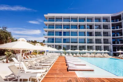 Eleana Hotel