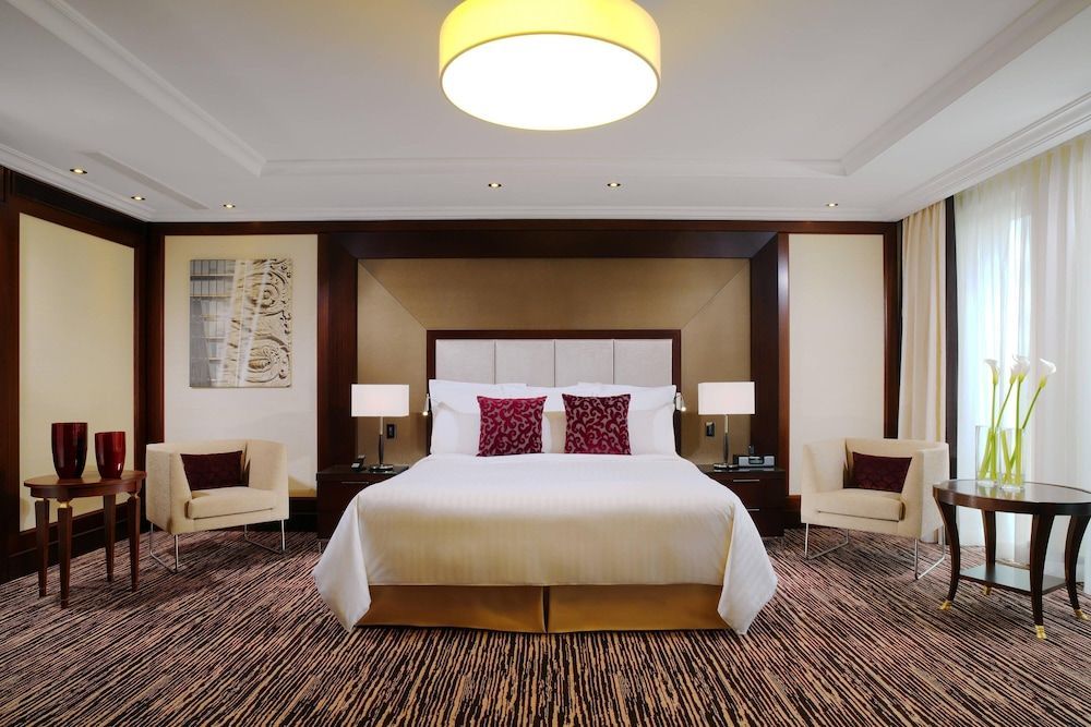 Berlin Marriott Hotel - Image 2