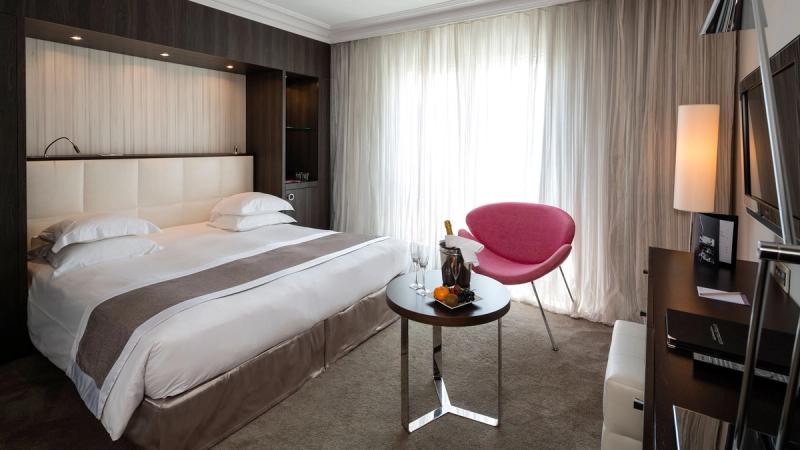 Hotel Le Canberra - Image 6
