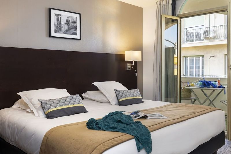 Hotel Locarno - Image 5