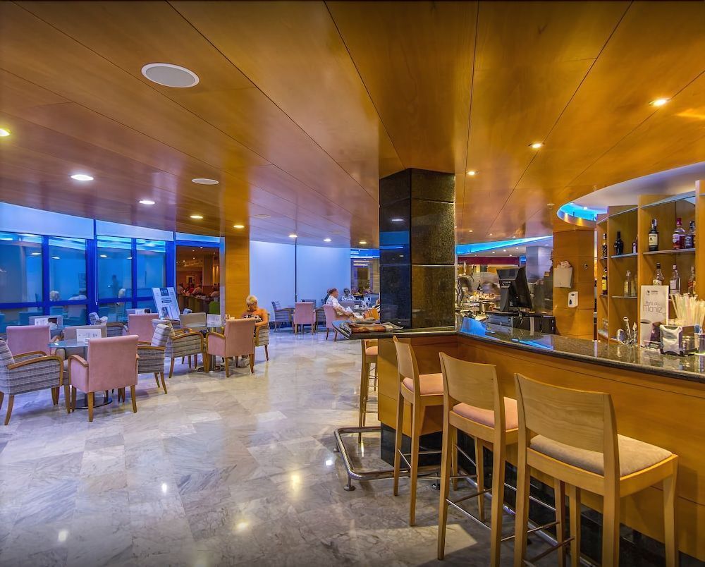 Hotel Madeira Centro - Image 9
