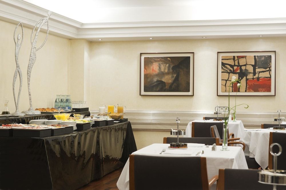 Gran Derby Suite - Image 9
