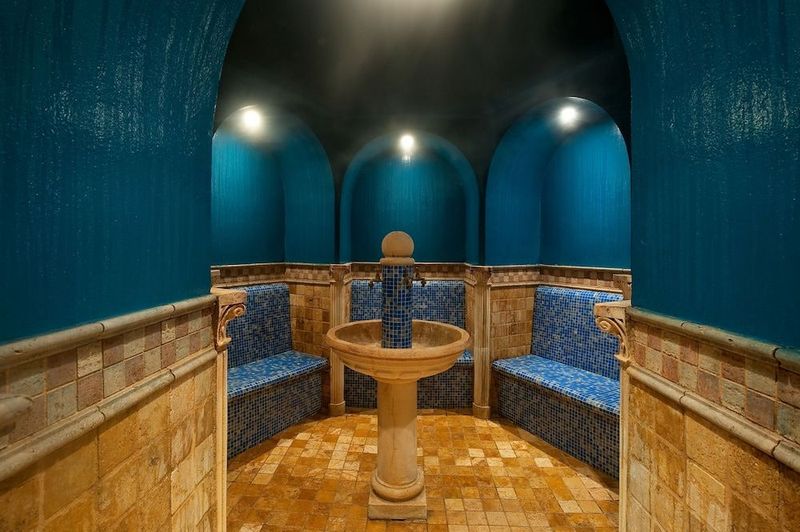 Elba Estepona Gran Hotel & Thalasso SPA - Image 8