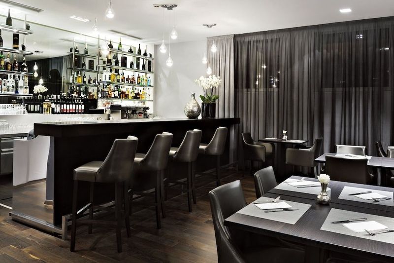 Mamaison Hotel Andrassy - Image 10