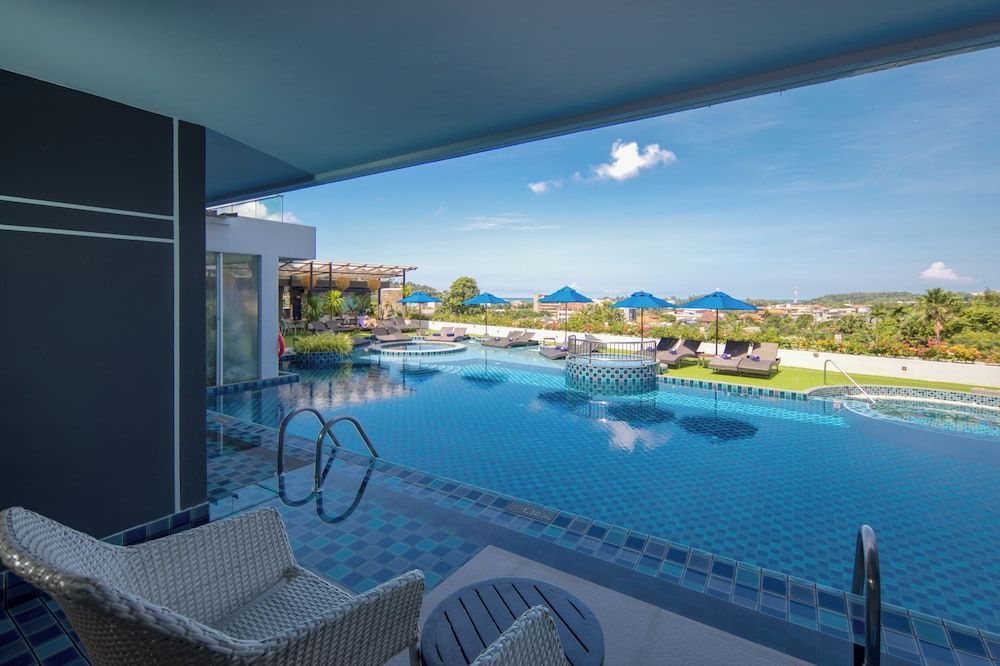 The Yama Hotel Phuket - Image 5