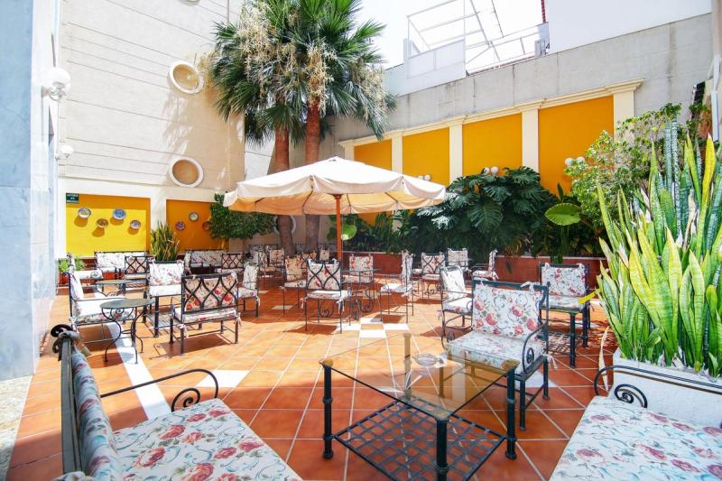 Hotel Mainake Costa del Sol - Image 2