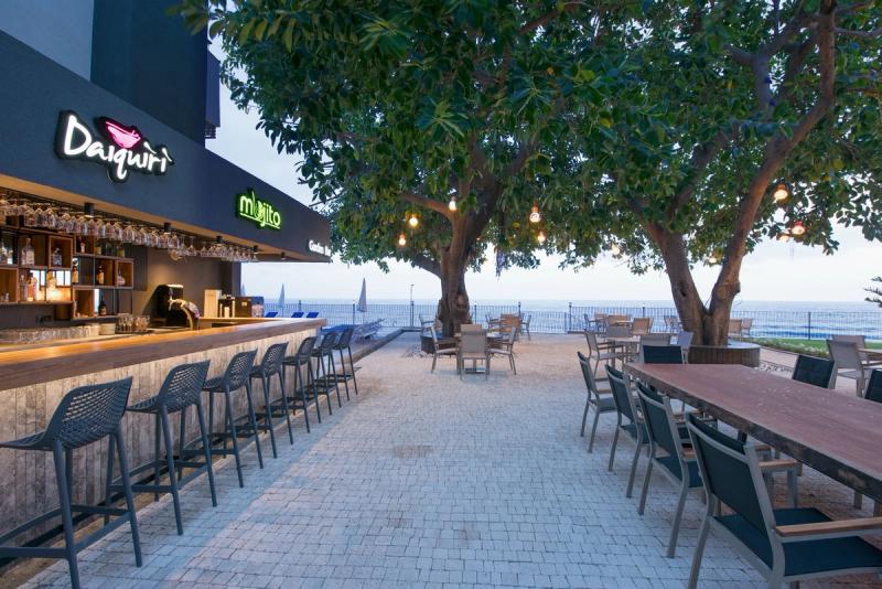 Floria Beach Hotel - Image 7