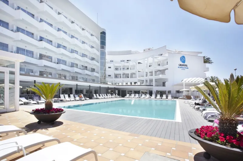 Grupotel Acapulco Playa
